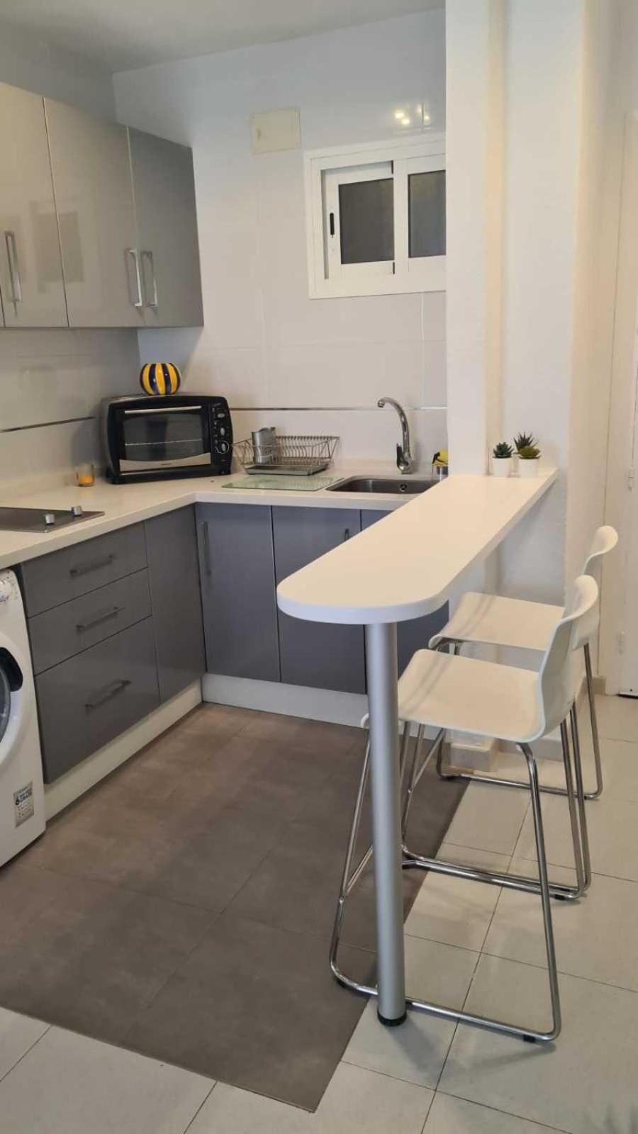 Jupiter - Lovely 1bedroom Appartement *